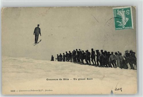 Concours de Skis Un grand Saut Chamonix