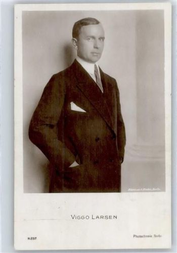 Larsen, Viggo