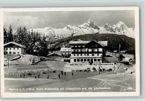 Seefeld Hotel Wetterstein Eislaufplatz Ahornspitzen Winter