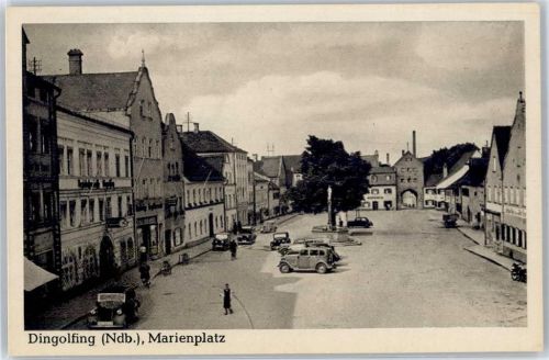 Dingolfing Marienplatz