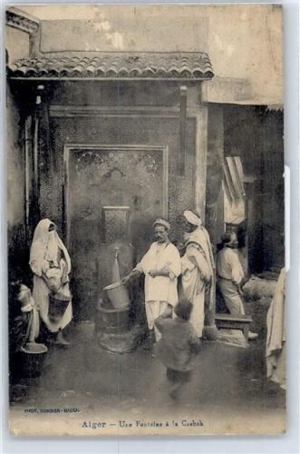 Alger Fontaine a la Casbah