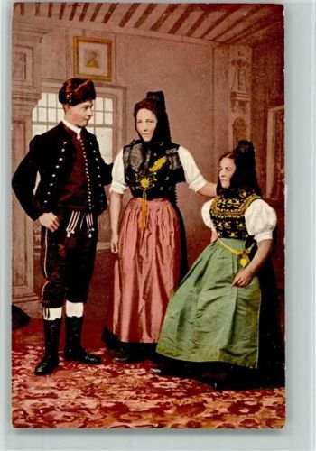 Nr. 4694 Schwarzwälder Trachten - Familie - Photoglob