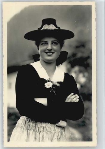 Zillertaler Tracht Verlag Chizzali 7156 Trachten Österreich Foto AK