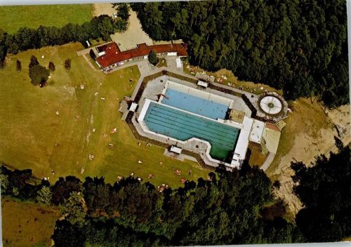 Uelsen Fliegeraufnahme Schwimmbad Waldbad