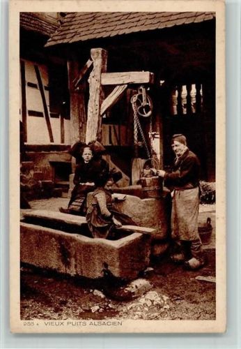 Vieux Puits Alsacien - Volkstypen am Brunnen, Holzschuhe ca 1925 AK