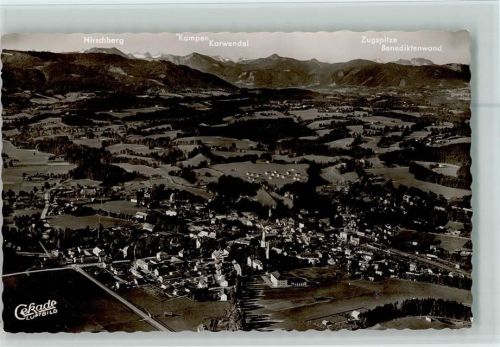 Miesbach Luftaufnahme Blick gegen Alpenkette