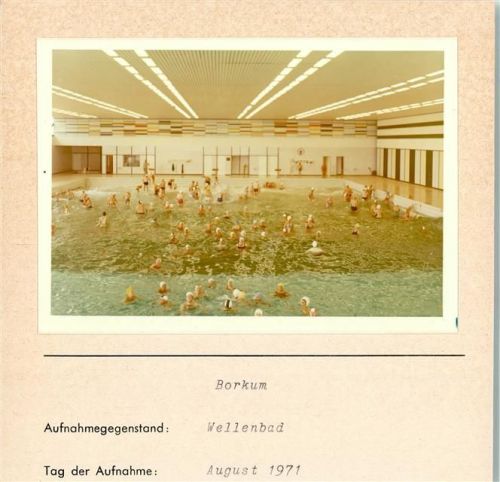 Borkum Wellenbad Innenaufnahme Foto montiert auf Karton