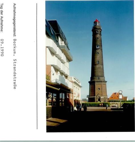 Borkum Strandstraße Leuchtturm Foto montiert auf Karton