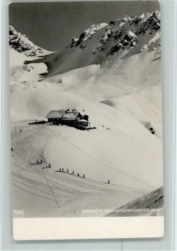 Ulmerhütte mit Schindlerspitze Winteraufnahme