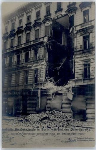 Berlin, unsortiert Straßenkämpfe während des Generalstreiks, zerstörtes Haus am Strausberger Platz
