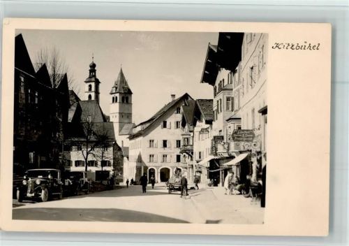 Kitzbühel Ortsansicht Kirche