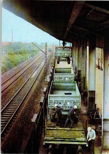 Werdau VEB Ernst Grube Werk 75 Jahre Fahrzeugbau - Verladebühne für Anhänger