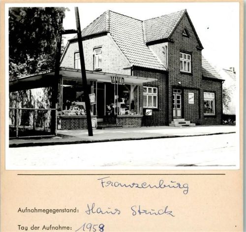 Franzenburg Haus Struck Foto montiert auf Karton