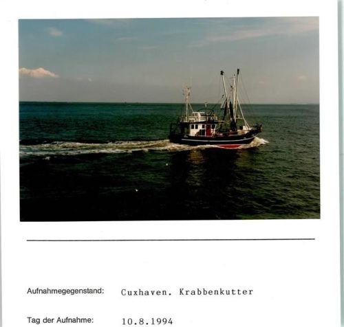 Cuxhaven Fischkutter Krabbenkutter Foto montiert auf Karton
