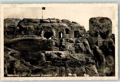 Blankenburg 1941 Burgruine mit Hakenkreuzfahne AK WK II