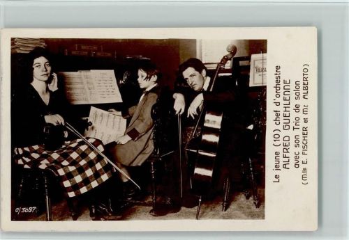 Le jeune 10 Jahre chef d orchestre Alfred Guehlenne avec son Trio de Salon - Hausmusik