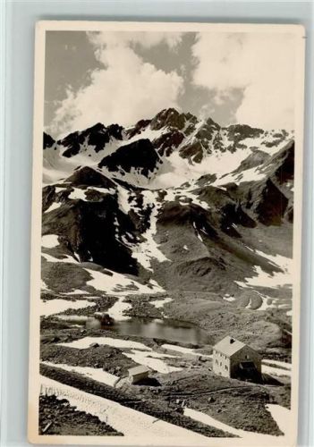 Niederelbehütte Niederelbehütte gegen Madaunspitze Hüttenstempel