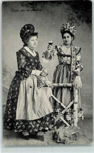 1907 Trachten aus der Wachau AK