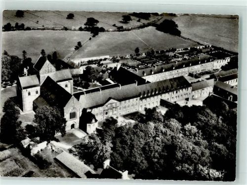 Saint-Sauveur-le-Vicomte Abbaye Ste-Marie Madeleine Postel