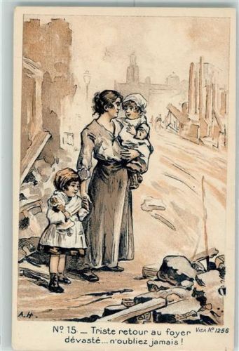 Paris zerstörte Gebäude Frau mit Kindern WK I