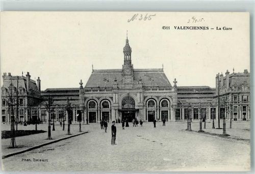 Valenciennes La Gare AK Bahnhof Frankreich 1916