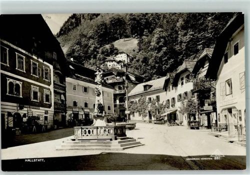 Hallstatt Brunnen