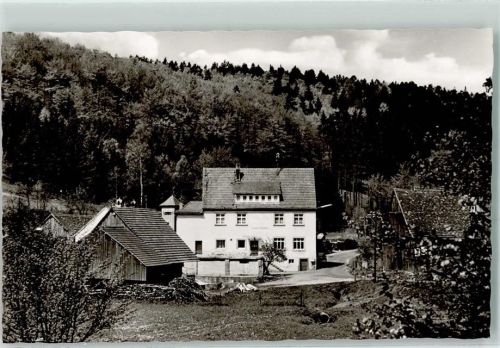 Oberlohrgrund Rückseite mit Abschürfungen und Kleberesten Gaststätte Pension Haus Lohrtal