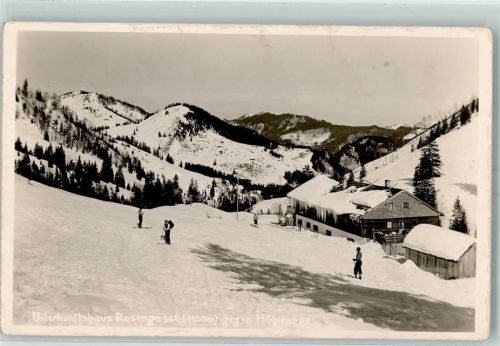 Oberaudorf Unterkunftshaus Rosengasse gegen Mühlberge Winter Hüttenstempel