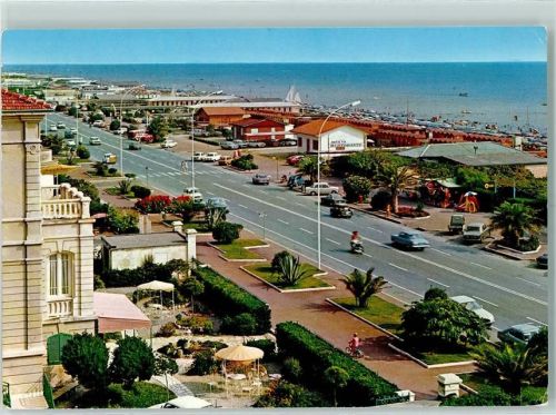 Marina di Massa Viali lungomare