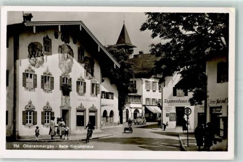Oberammergau Geroldhaus Radfahrer Zigarrengeschäft