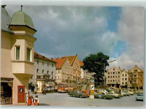 Regen Marktplatz Hotel Post Litfaßsäule Reisebus Telefonhäuschen