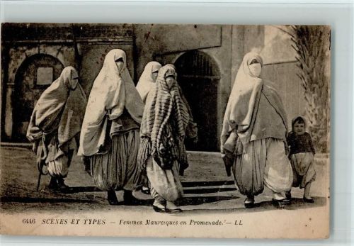 6446 Scenes et Types - Femmes Mauresques en Promenade - Frauen mit Habaya