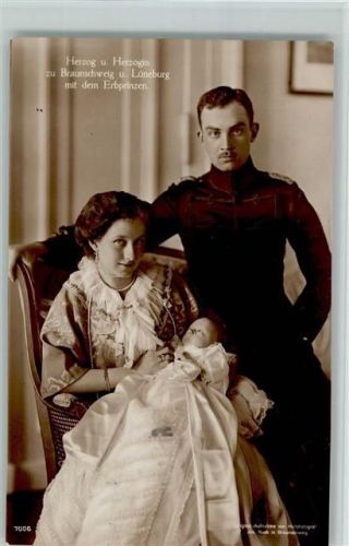 1914 Herzog u. Herzogin mit Baby Erbprinz, gute Erhaltung AK