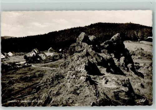 Stadlern Blick mit Felspartie und Reichenstein Foto Ako