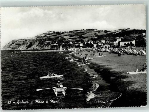 Gabicce Mare Mare e Monti Ruderboot