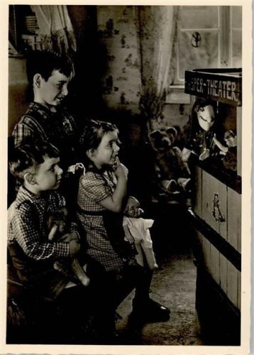 1938 Kasper Theater, Kinder mit Teddy und Puppen AK