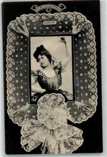 1900 Les Dentelles Valencienne Spitze Mode AK