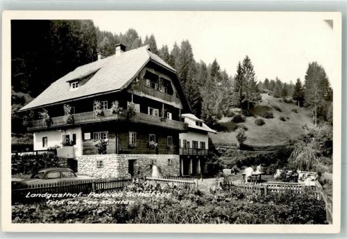 Feld Landgasthaus Pension Schefzer Oldtimer