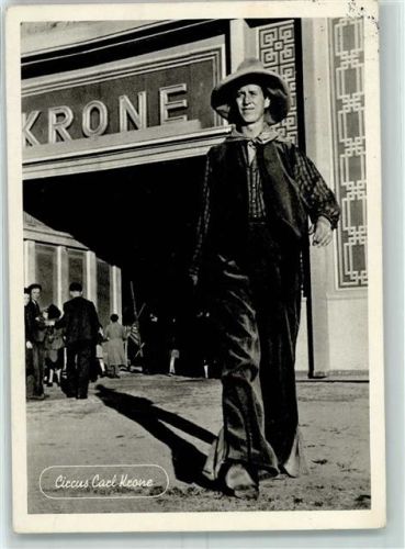 1951 Zirkus Krone , Bimbo der längste Mann von Europa