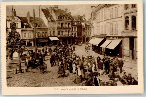 Noyon Wochenmarkt Marktszene