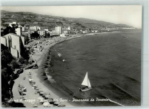 Arma di Taggia Panorama da Ponente Segelboot