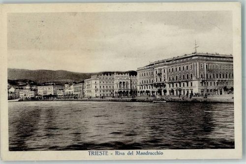 Trieste / Triest / Trst 1917 Riva del Mandracchio