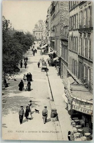 Paris Avenue la Motte Picquet