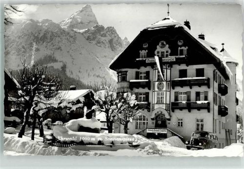 6632 Ehrwald Winter Hotel Sonnenspitze im Winter Oldtimer