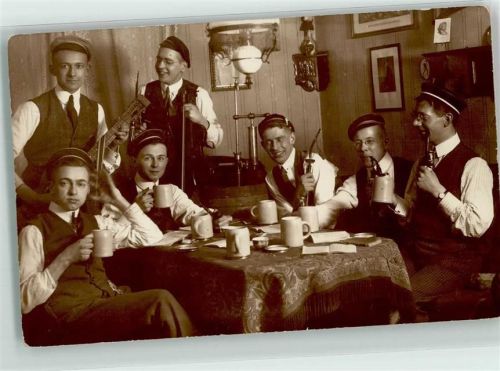 Bier Pfeife Stammtisch Studentika 1925 Privatfoto AK