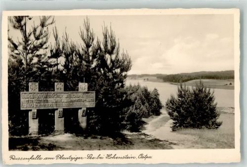 Hohenstein Olsztynek Foto AK Denkmal Russenfalle am Plautziger See