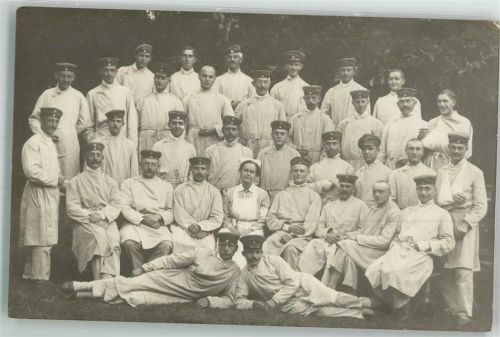 39218 O3300 Schönebeck Elbe 1916 Foto AK Gruppenbild Soldaten Sanitäter WK I.