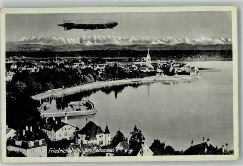Friedrichshafen 1938 Luftschiff über der Stadt