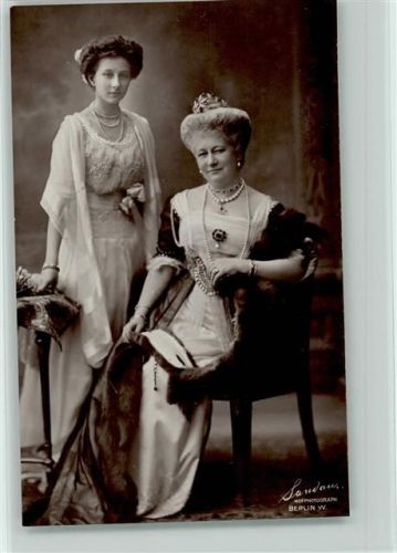 Kaiserin mit Tochter, Foto Sandau