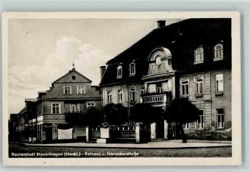 17153 O2044 Stavenhagen , Reuterstadt - Rathaus und Ivenackerstraße